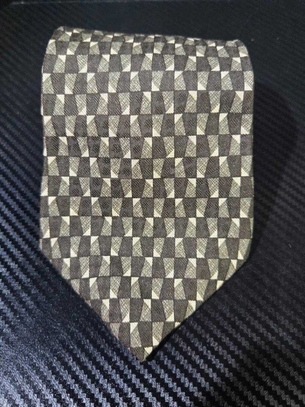 Guess Black Geometric Patterned Silk Tie Made in USA